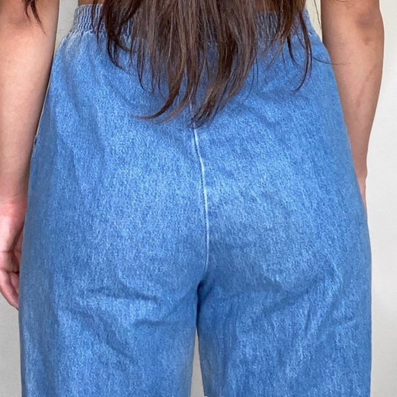 Thrifted loose high waisted jeans - Picture 2 of 4
